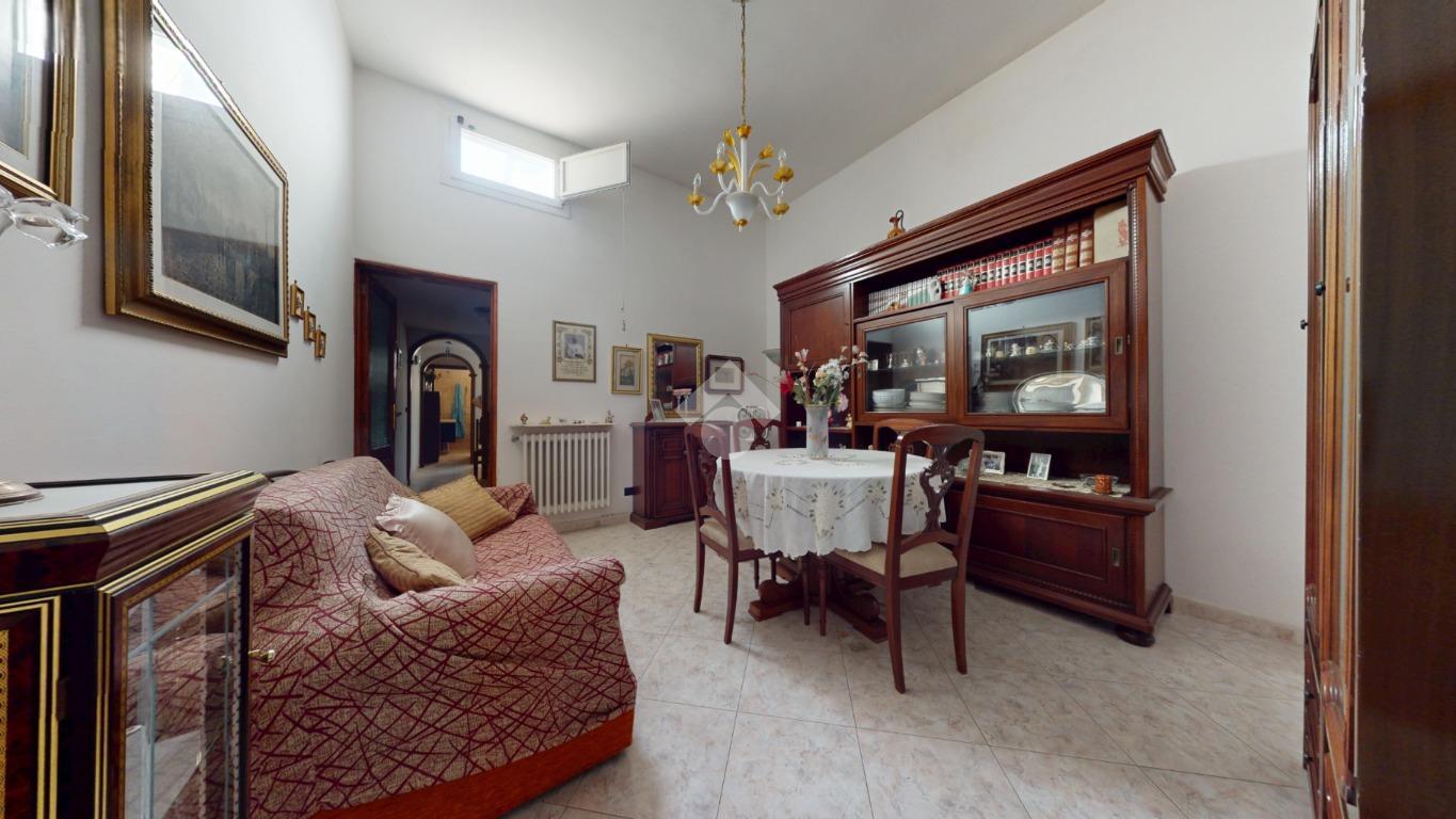 Casa indipendente in Via S. Lorenzo, Francavilla Fontana