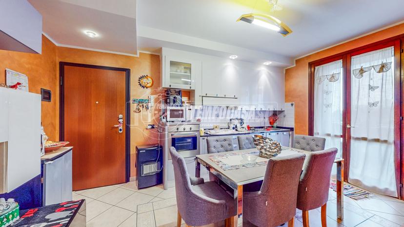 Trilocale in Via Martiri delle Foibe 5, Castelfranco Emilia — foto 4 di 5