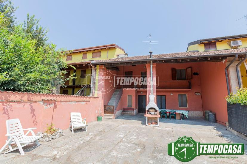 Casa indipendente in Via G. B. Benzoni, Palazzo Pignano — foto 4 di 5
