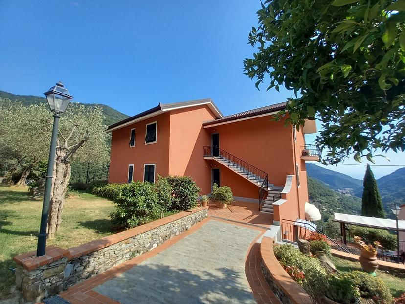 Porzione di casa, Avegno — foto 2 di 5