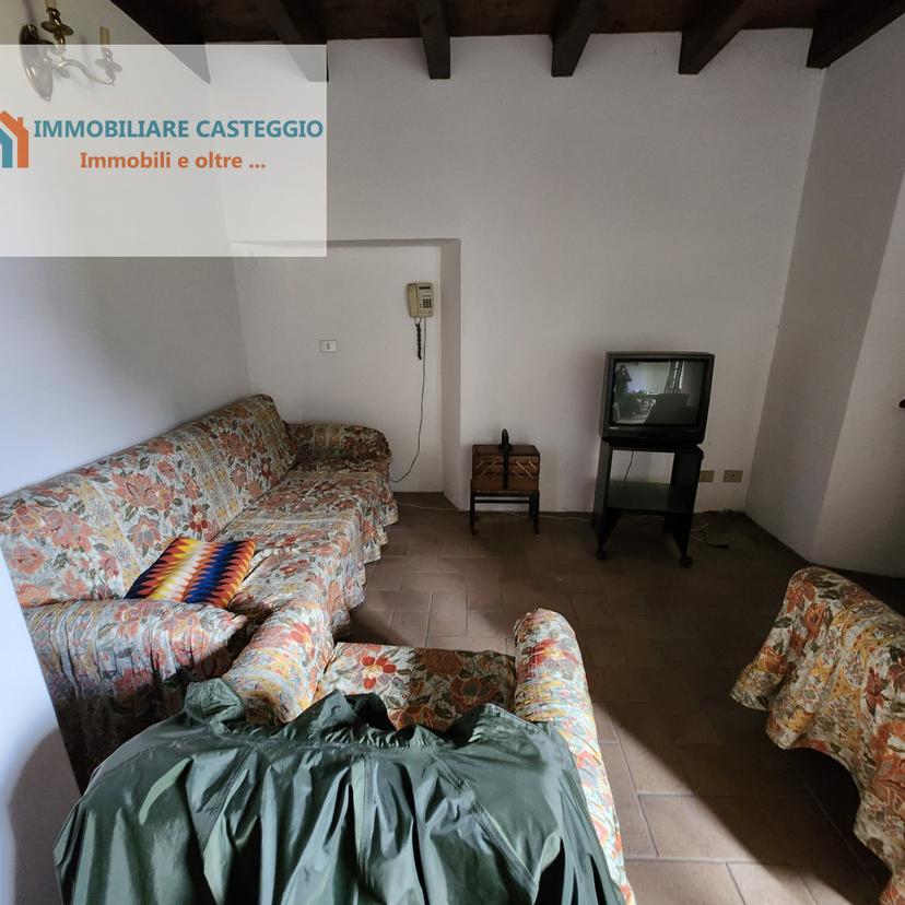 Trilocale in Piazza Vittorio Veneto, Montalto Pavese — foto 2 di 5