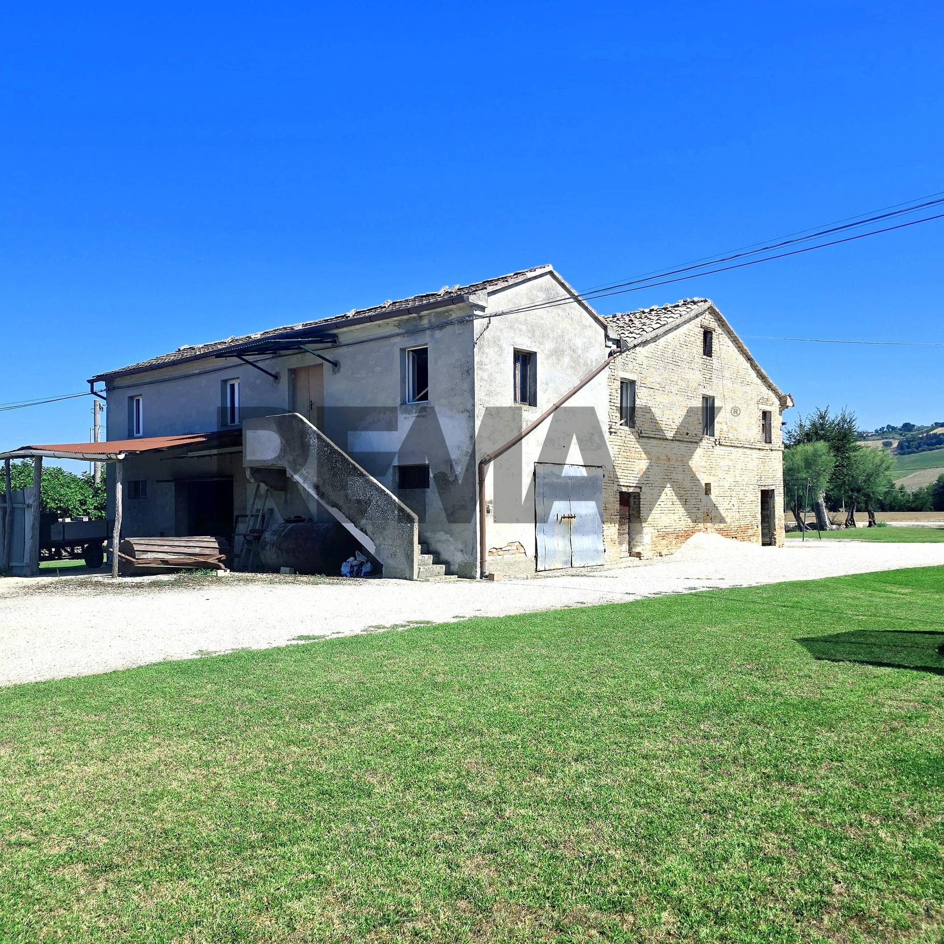 Rustico, Recanati