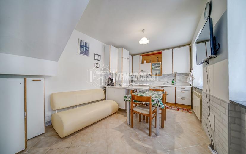Casa indipendente in Vicolo Ticino 8, Besnate