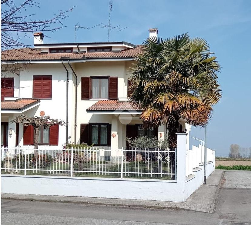 Villa in Piazza Goito 2, Cercenasco — foto 3 di 5