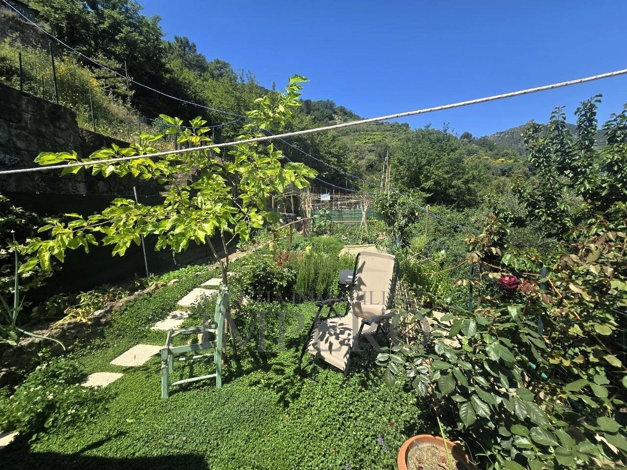Villa a schiera in Via Felice Cascione 19, Ventimiglia