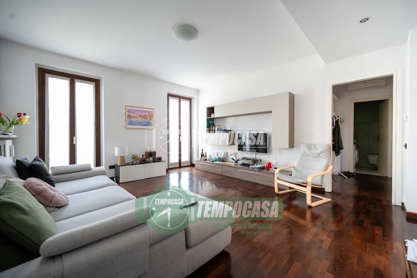 Trilocale in Via Brera 5, Nerviano