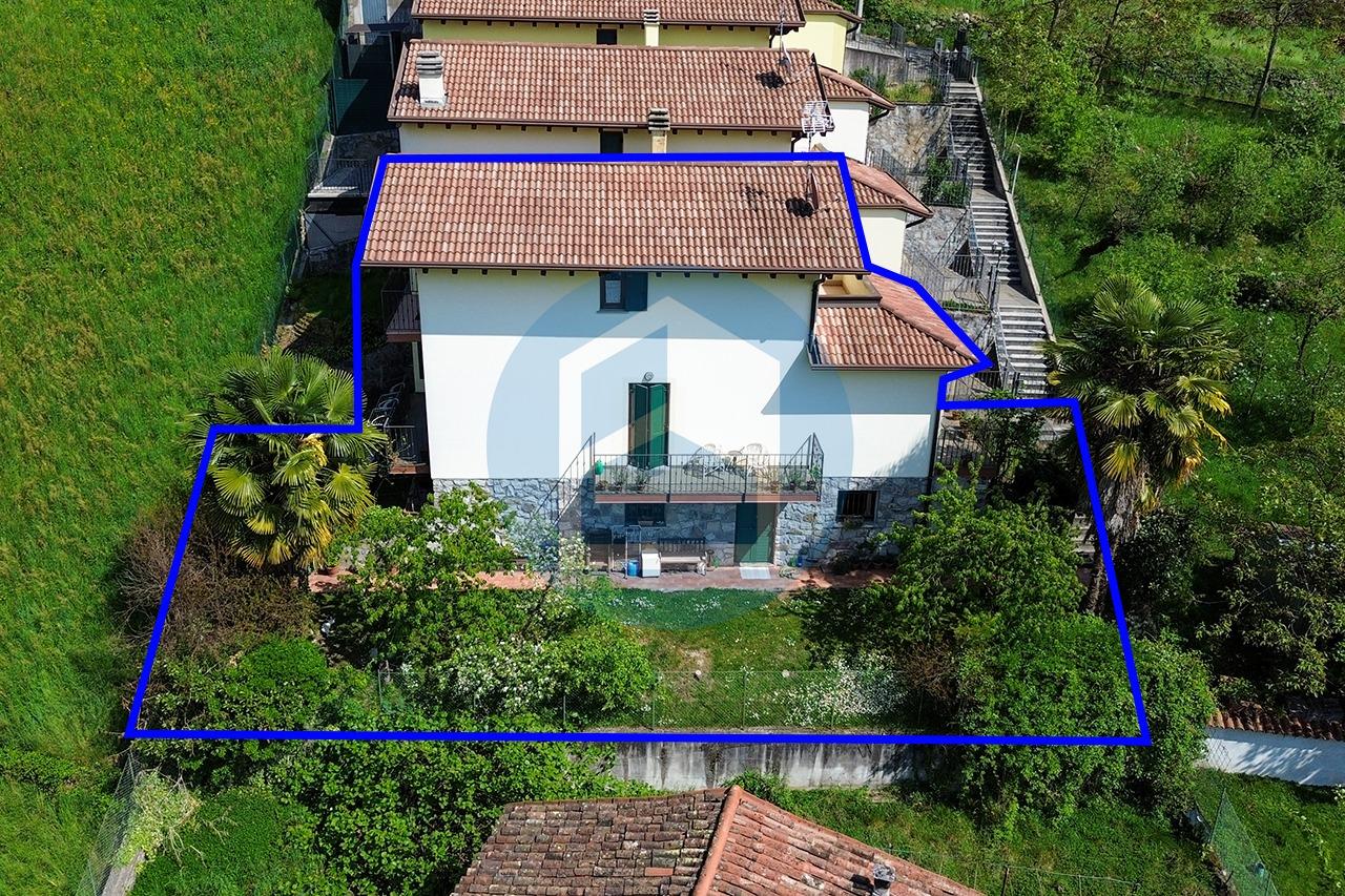 Villa a schiera in Via E. Merici 19a, Artogne