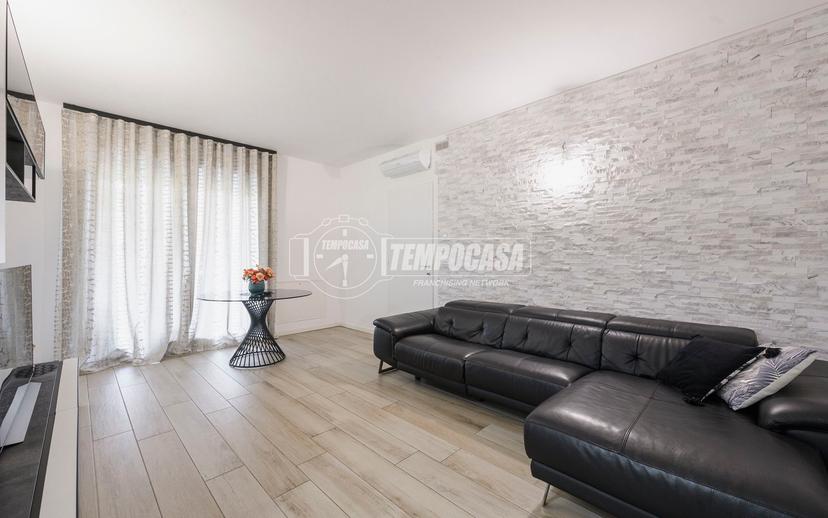 Quadrilocale in Via Giosuè Carducci, Granarolo dell'Emilia — foto 4 di 5