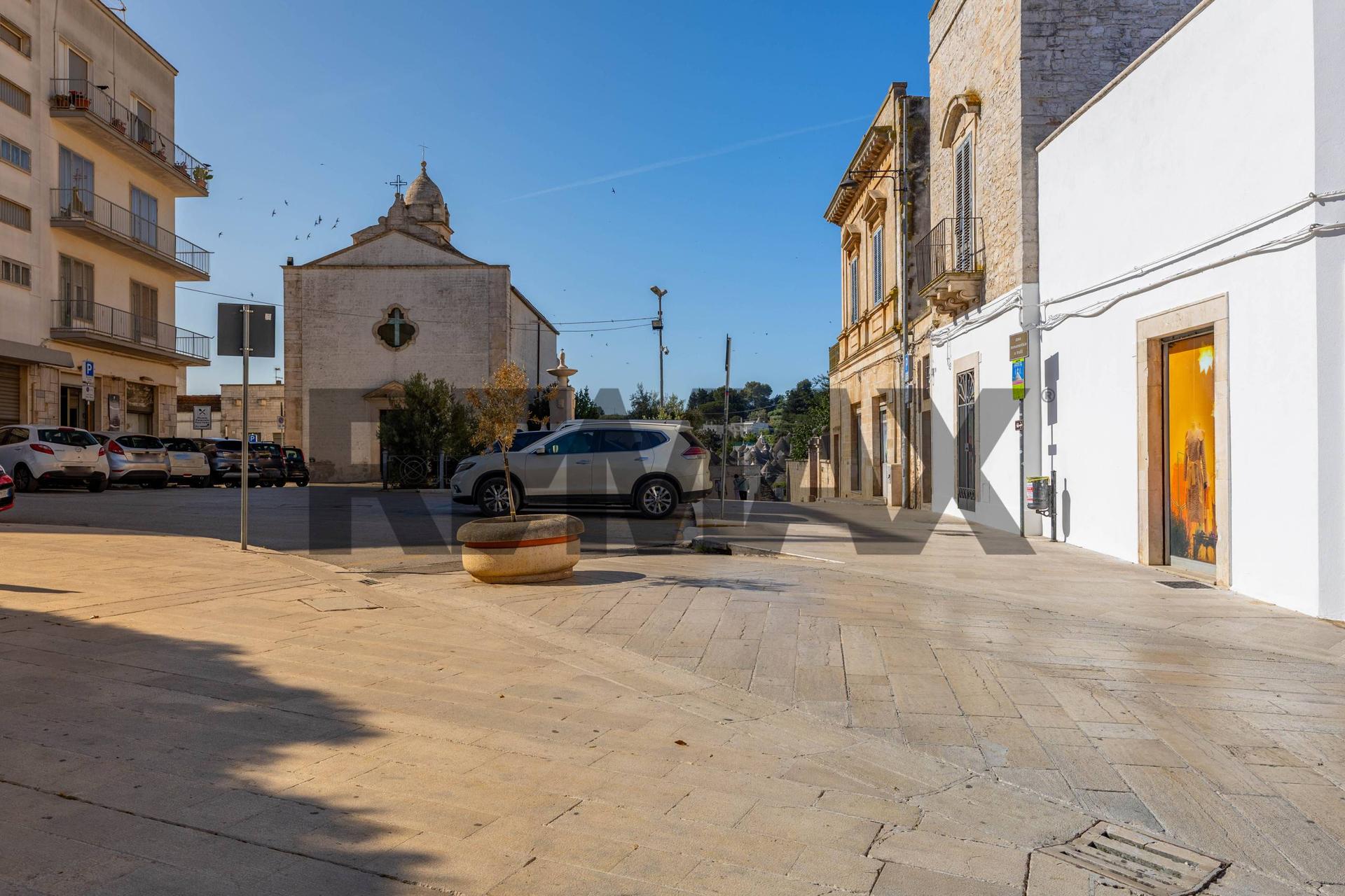 Casa indipendente in Piazza Conte Giangirolamo -, Alberobello