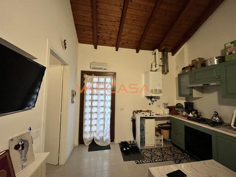 Bilocale in Via Giuseppe Mazzini, Romano di Lombardia — foto 3 di 5