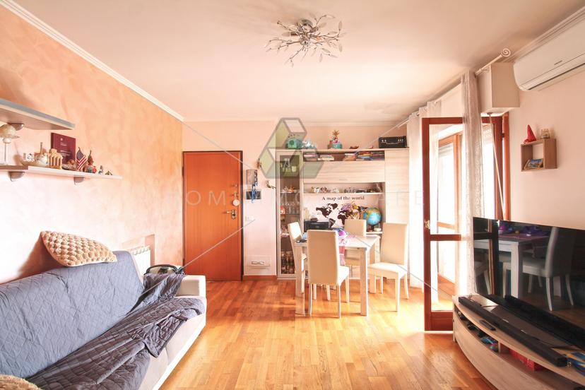 Trilocale in Via del Poggio di Acilia, Roma
