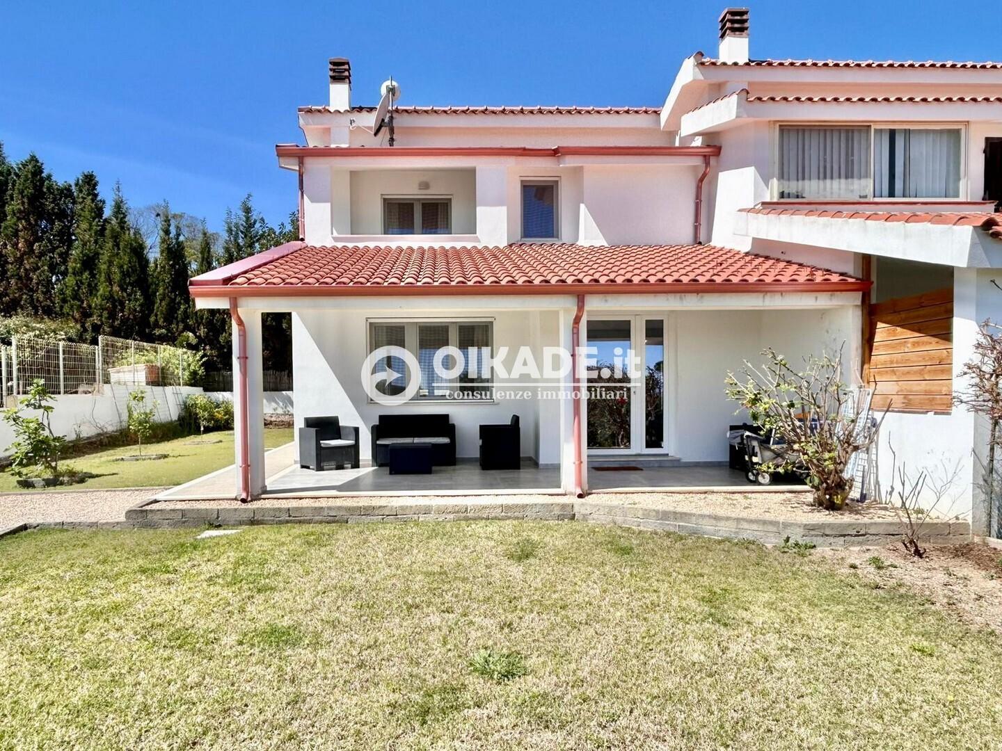 Villa in Via F. Drake 7, Sarroch