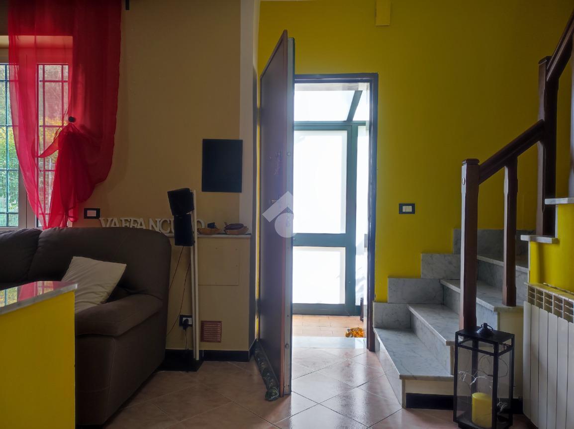Casa indipendente in Località Colletta 10, Montoggio