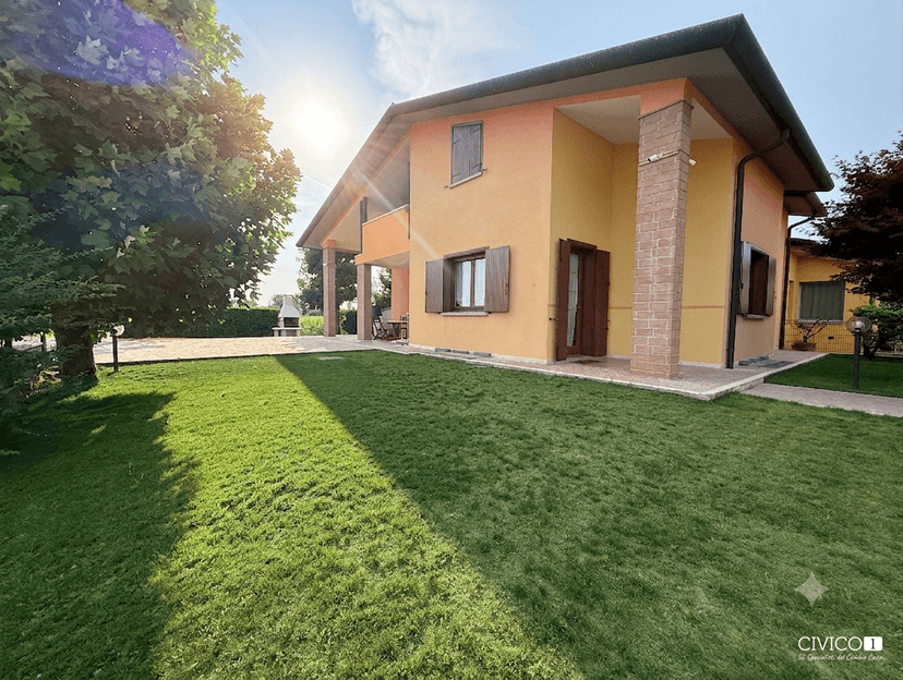 Villa a schiera in Via Marconi 109, Torri di Quartesolo — foto 4 di 5