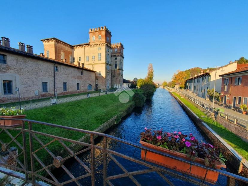 Quadrilocale in Via Adua 25, Robecco sul Naviglio