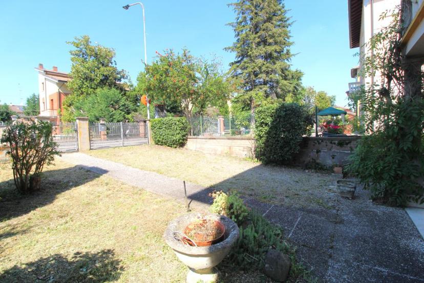 Villa in Via Guido da Bagnolo 14, Bagnolo in Piano — foto 5 di 5