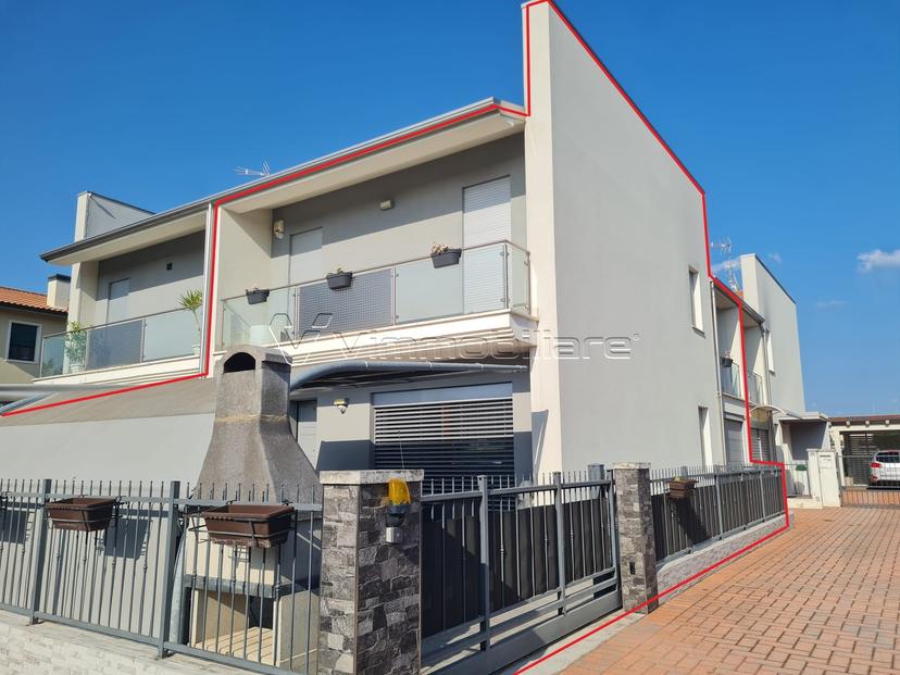 Porzione di casa in Via Marinetti, Noventa Vicentina — foto 2 di 5