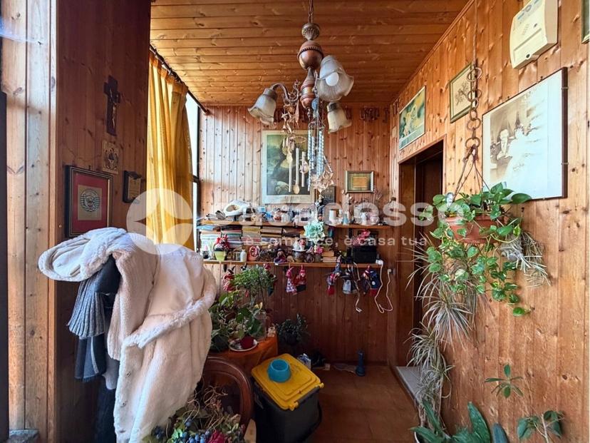 Villa plurifamiliare in Via Garibaldi 48, Lozzolo