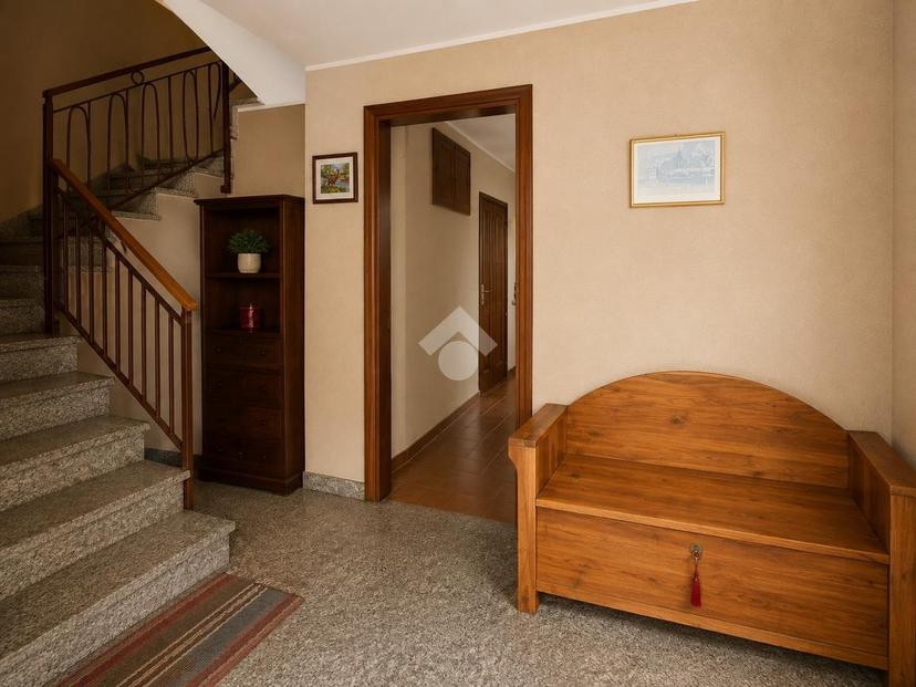 Casa indipendente in Via Masoni, Fusine — foto 2 di 5