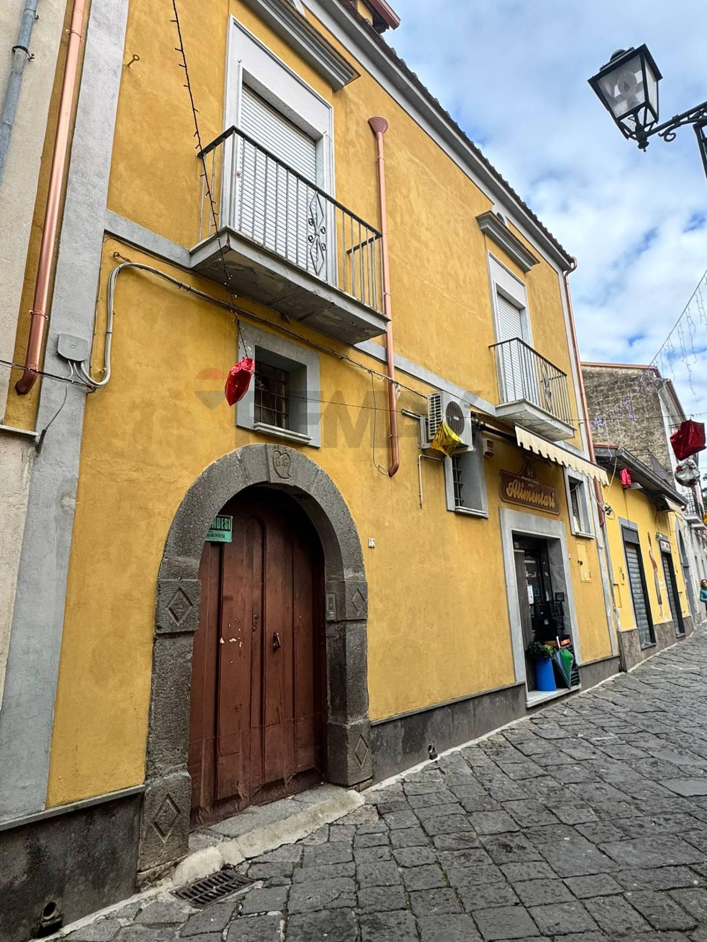 Casa indipendente in Via Cavella 12, Sessa Aurunca