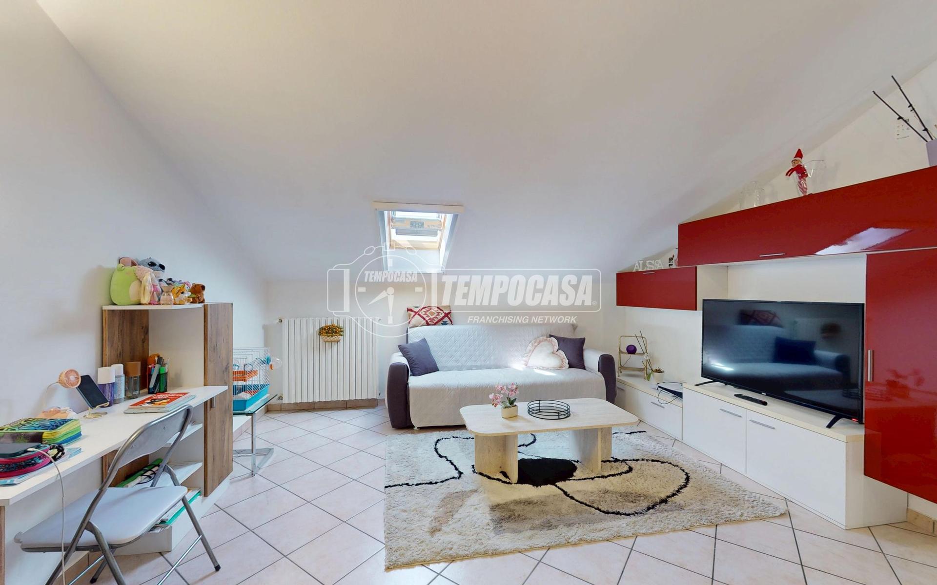 Trilocale, Cherasco