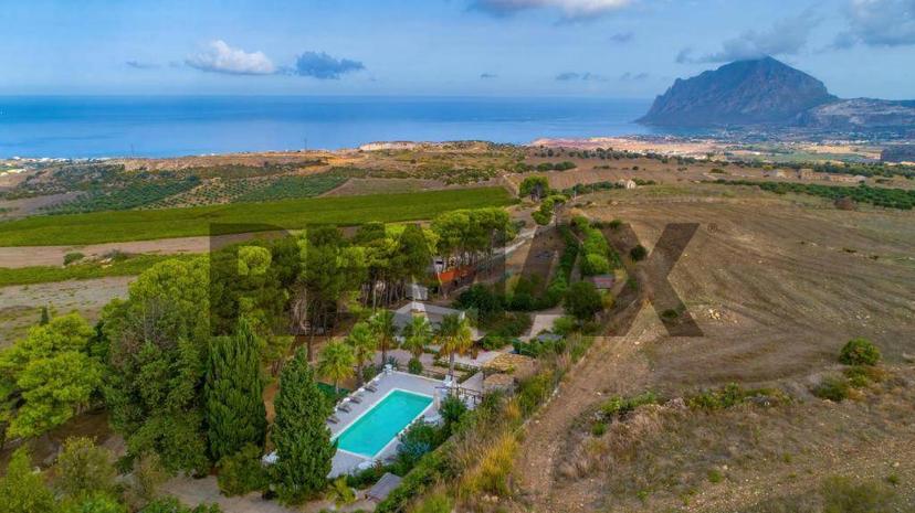 Villa in Via Leonardo Sciascia 16, Valderice — foto 3 di 5