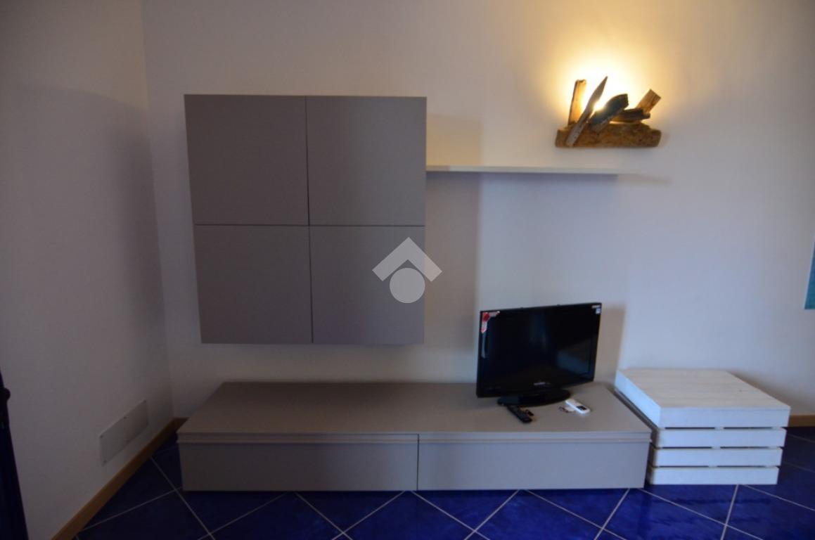 Villa a schiera in Via della Lanterna 16, Mola di Bari