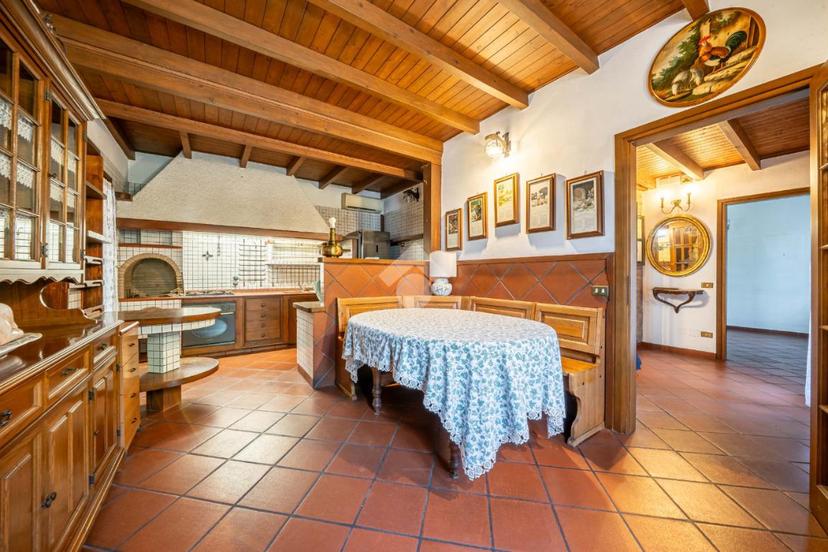 Casa indipendente in Via Fratelli Cervi 284, Reggio nell'Emilia — foto 5 di 5