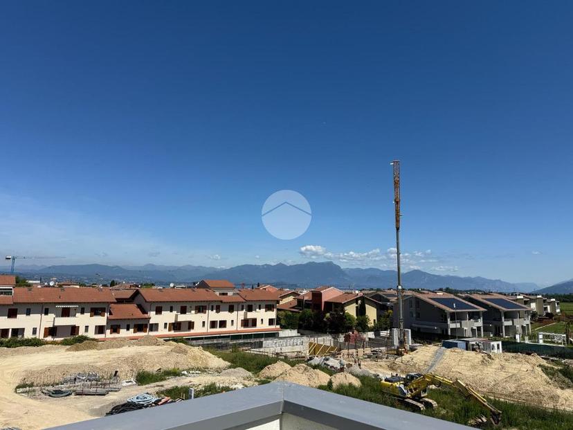 Bilocale in Via Colli Storici 100, Desenzano del Garda — foto 2 di 5