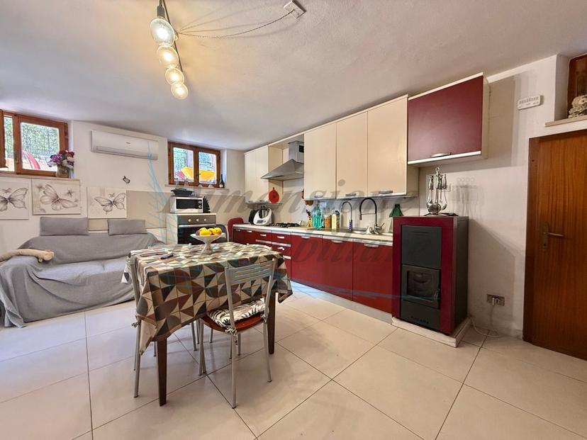 Quadrilocale in Via Lago di Garda, Rosignano Marittimo — foto 4 di 5