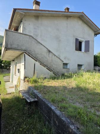 Villa in Contrà Caluga 12, Bassano del Grappa — foto 2 di 5