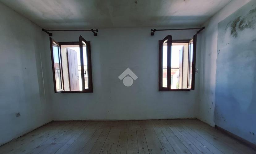 Casa indipendente in Via di Mezzo 15, Zevio — foto 2 di 5