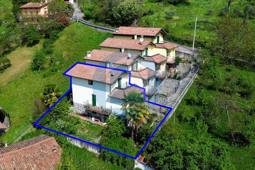 Villa a schiera in Via E. Merici 19a, Artogne — foto 3 di 5