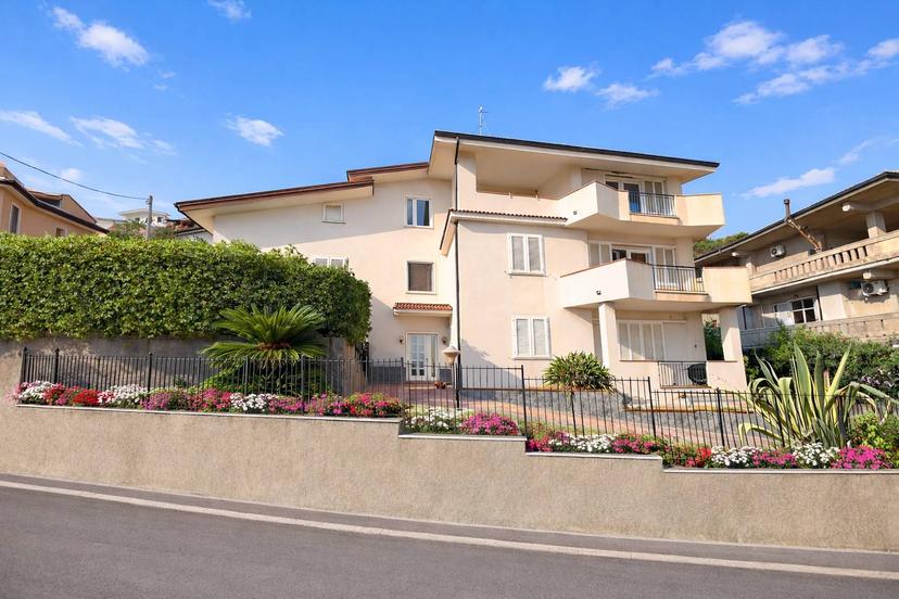 Appartamento in Contrada Rocola 9, Joppolo — foto 2 di 5