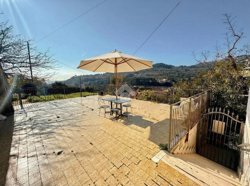 Appartamento in Via Pinea 18, San Lorenzo al Mare — foto 2 di 5
