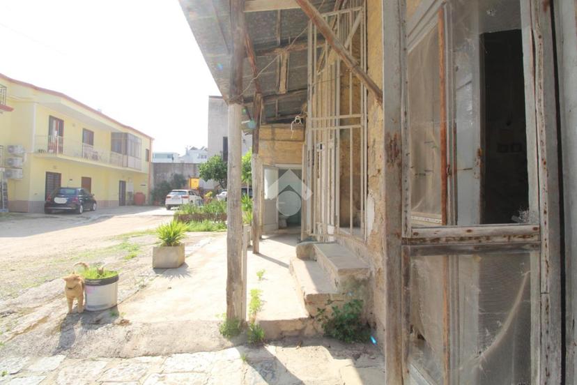 Casa indipendente in Via Santonastaso 15, Caserta — foto 3 di 5