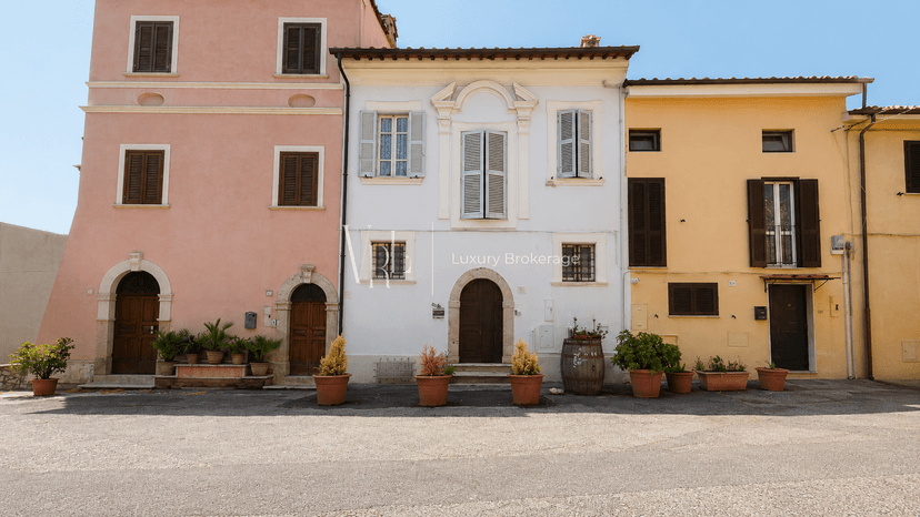 Casa indipendente, Palombara Sabina