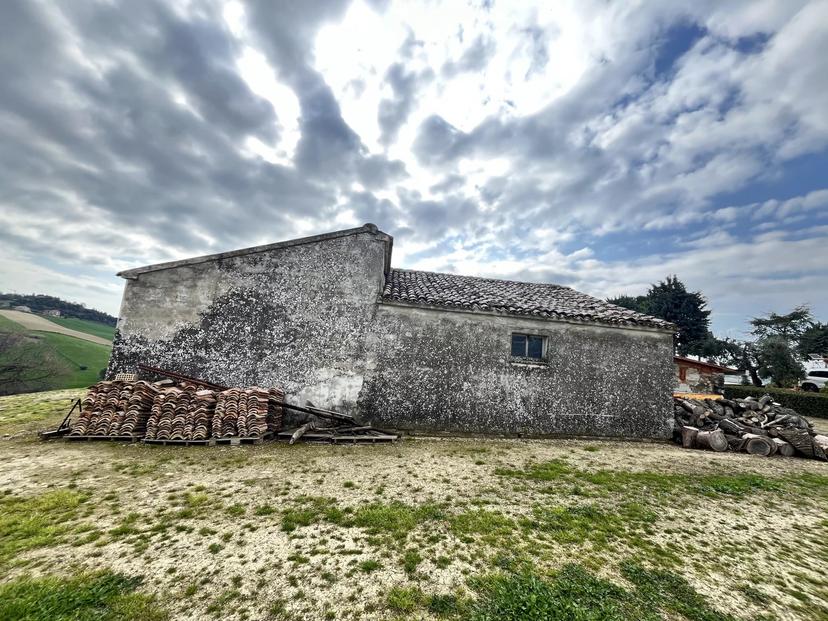 Cascina, Fermo — foto 2 di 5