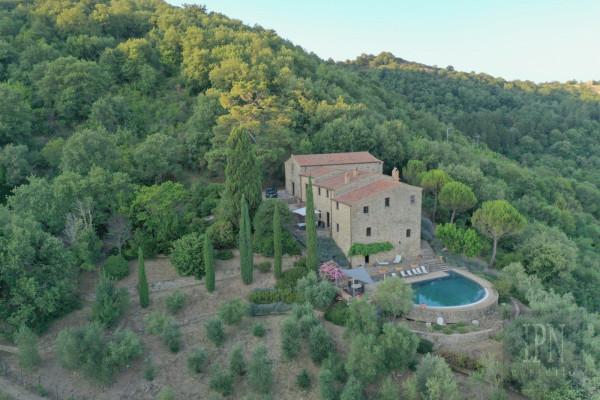 Villa bifamiliare, Lisciano Niccone — foto 4 di 5