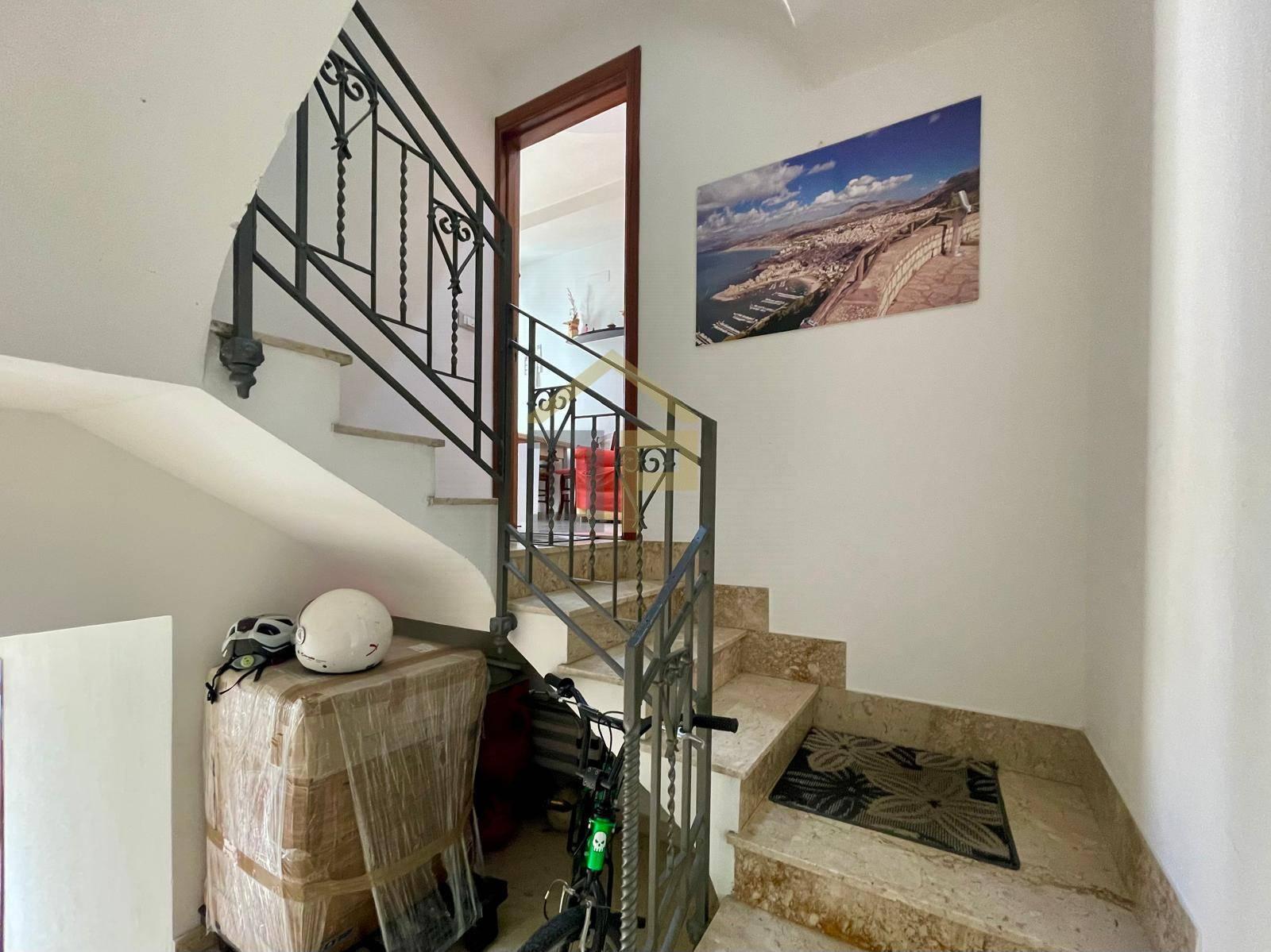 Casa indipendente in Via Nicolò Vivona 48, Castellammare del Golfo