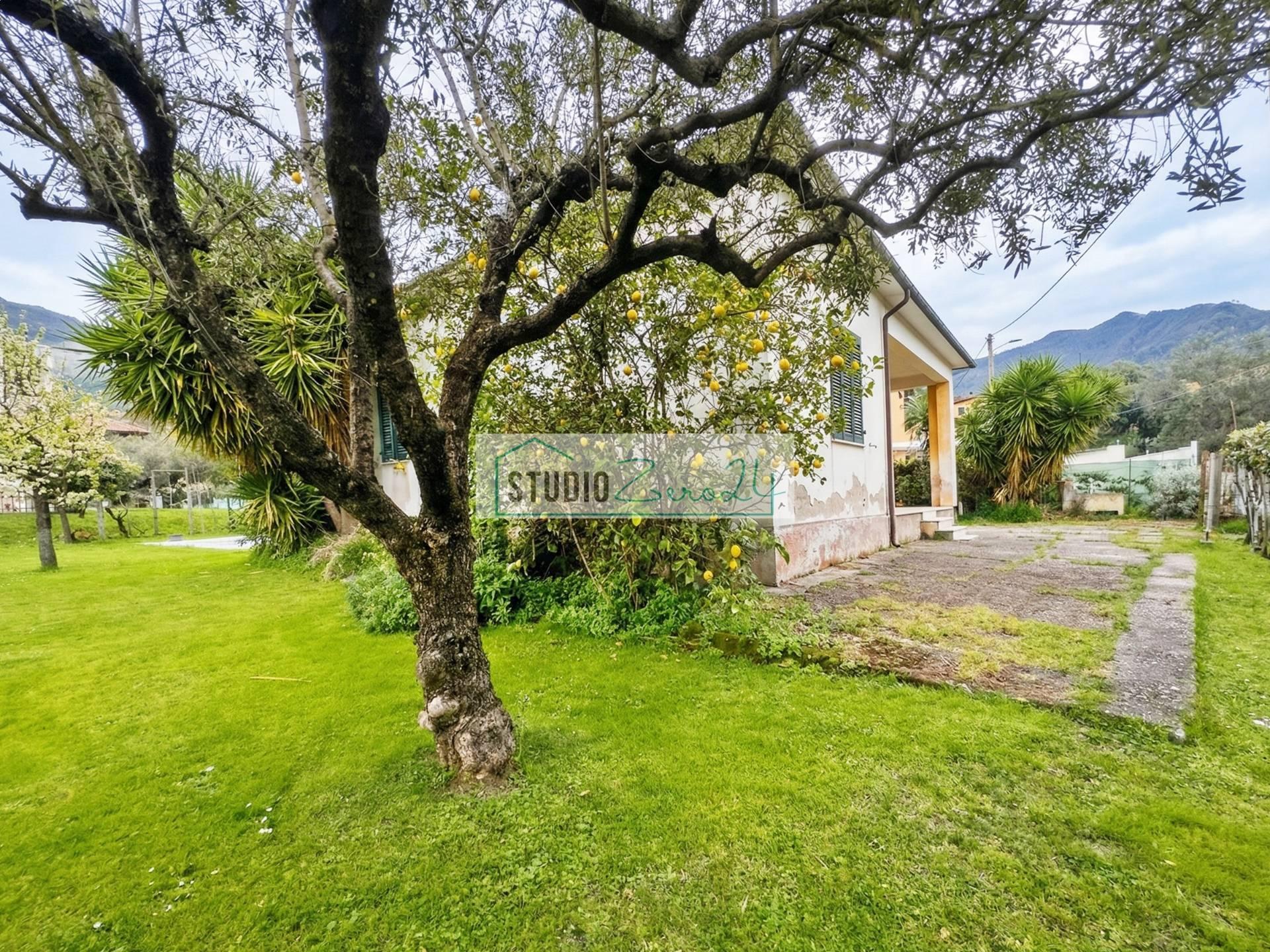 Villa in Via Tavernelle, Montignoso