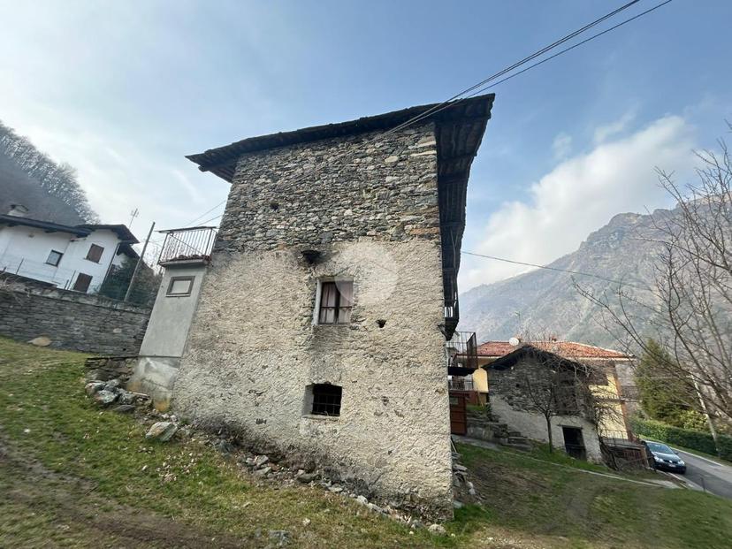 Casa indipendente in Via Foere, Locana — foto 5 di 5