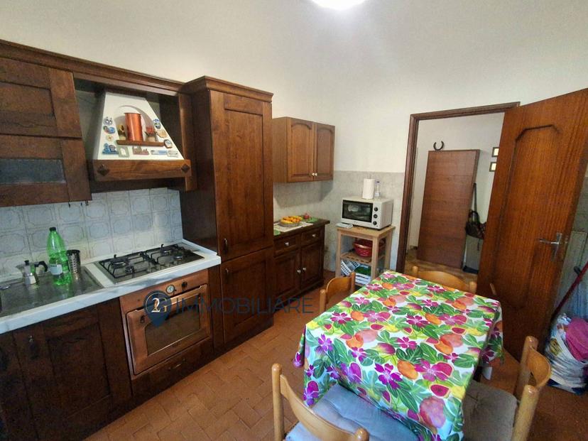 Trilocale in Via Termo 168, Vezzano Ligure