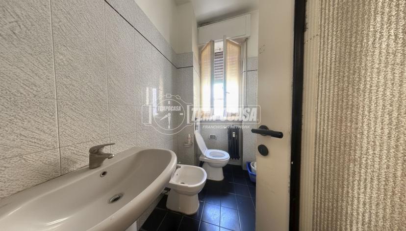 Trilocale in Via Carlo Rota 64, Monza — foto 3 di 5