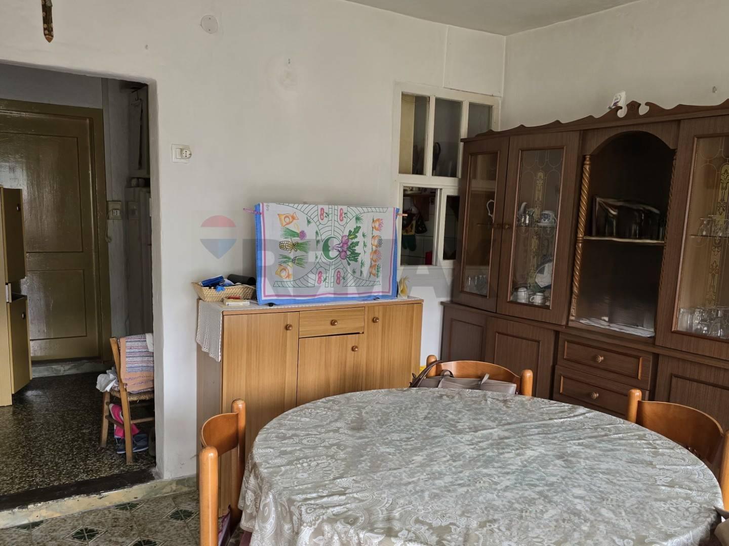 Casa indipendente, Lamon
