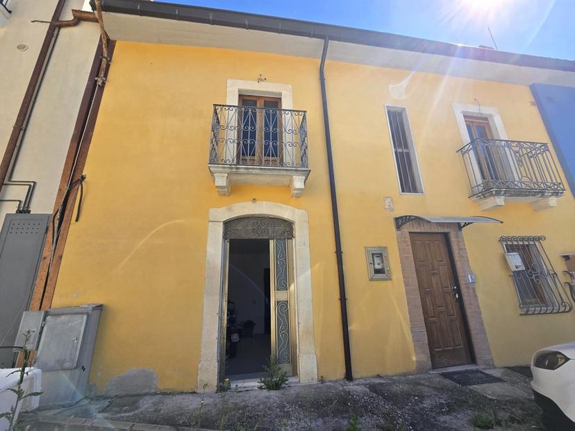 Casa indipendente in Via S.Cipriano Snc, L'Aquila