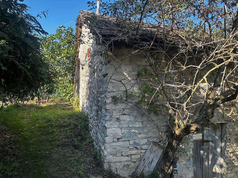 Baita in Molobbio, Schignano — foto 5 di 5