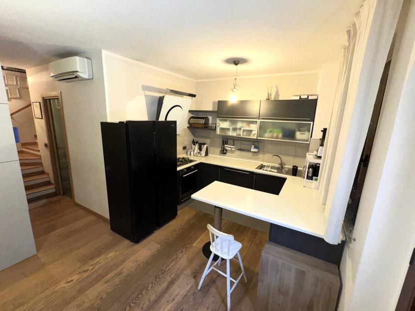 Casa indipendente in P.Zza Gaslini Snc, Porto San Giorgio — foto 4 di 5