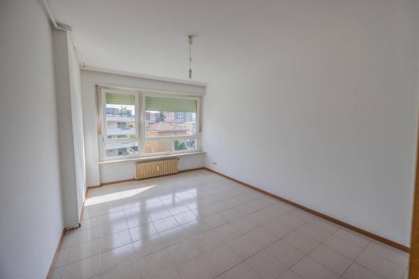 Bilocale in Via Roen, Bolzano — foto 3 di 5