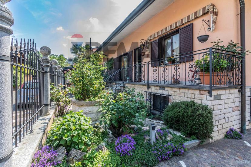 Villa in Via Missori 22, Rho — foto 4 di 5